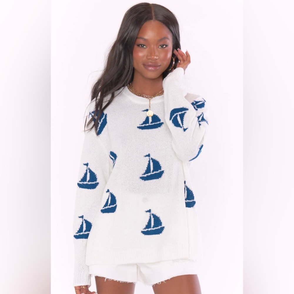 Show Me Your Mumu, sailboat knit go to sweater. Size: XS. Color: white/navy.